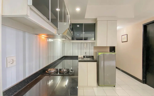Best Location And Cozy 2Br At The Wave Kuningan Apartment