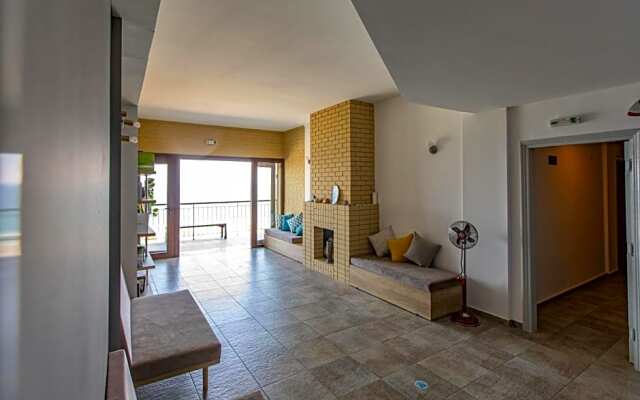 Olympos Hotel