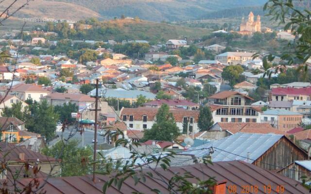 Zukas Hause