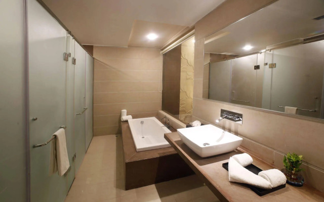 Grand Xenia Ajmer
