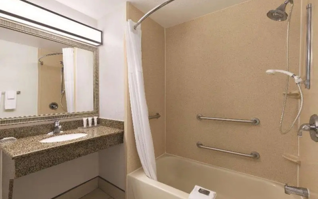 Country Inn Suites By Radisson Griffin Ga