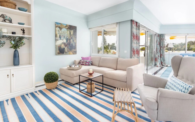 3BD Exclusive Apartment in Guadalmina Beach, Parque del sol