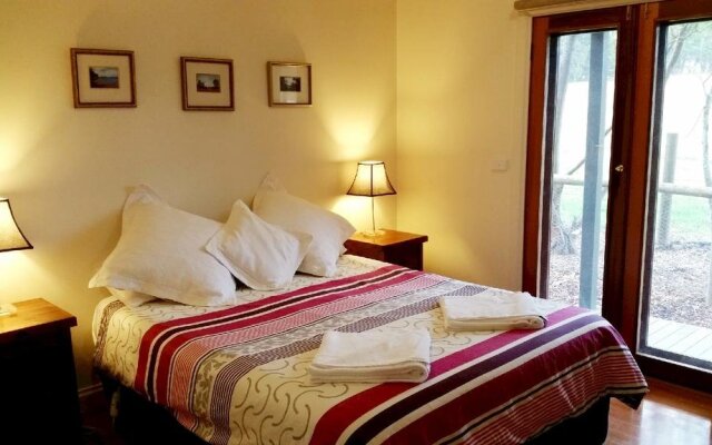 Cedarwood Holiday Park