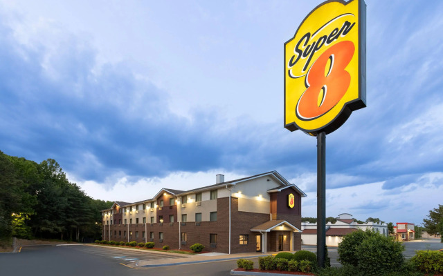 Super 8 by Wyndham Richmond Midlothian Turnpike