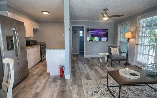 Sugarloaf Frank`s Key West Experience