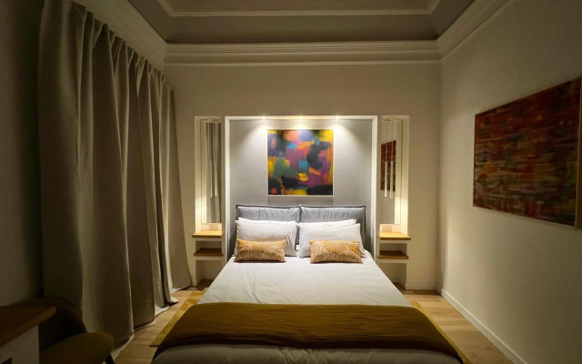 ERASMO 19 Luxury Home