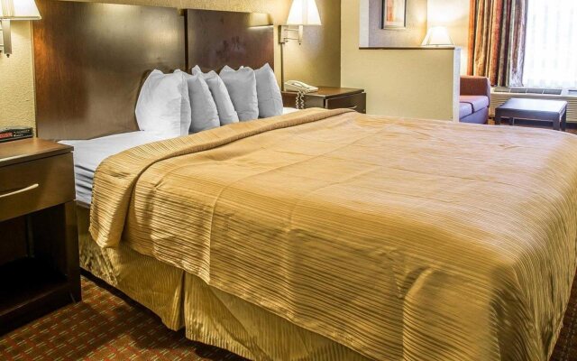 Quality Inn & Suites near Panama City Beach