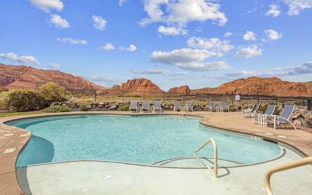 The Yucca Flower #11 3 Bedroom Home