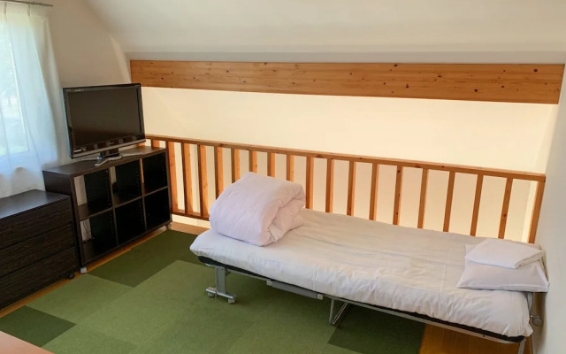 Trailside Apartments & Chalet