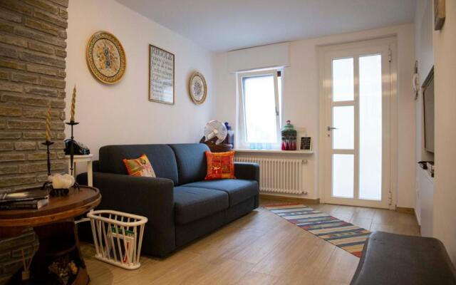 LE RONDINI - Courtyard apartment with balcony & terrace