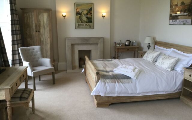 The Old Vicarage at Oakridge