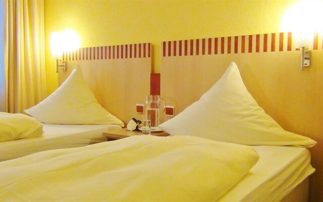 Bach Hotel