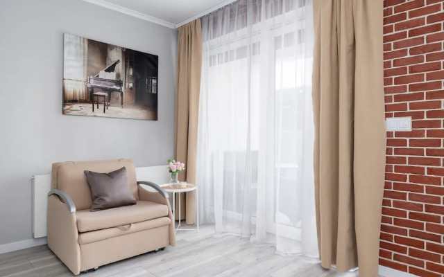 Dąbska Studio With Terrace by Renters