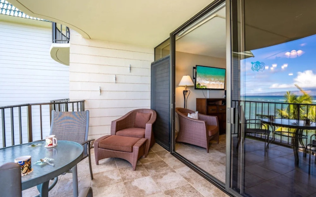 Kahana Reef by Coldwell Banker Island Vacations