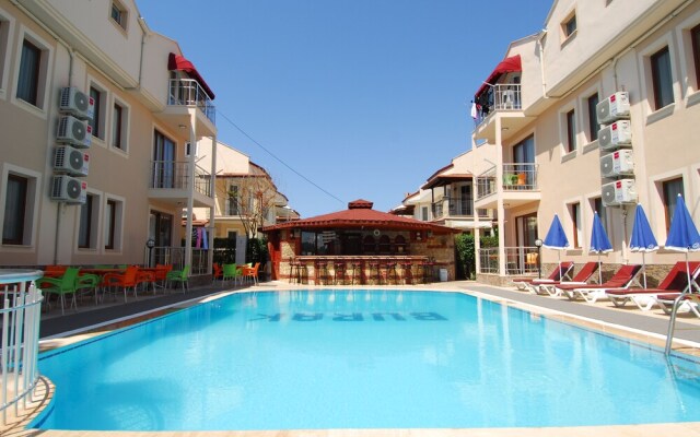 Burak Apart Hotel