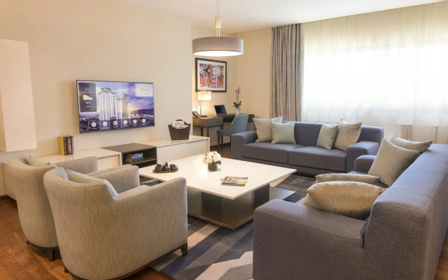 Bosmal Arjaan by Rotana