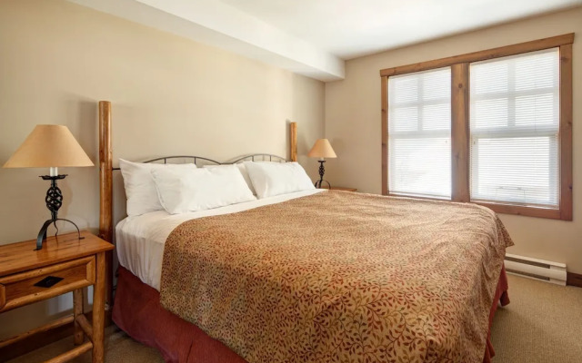 Toby Creek Lodge at Panorama Mountain Resort