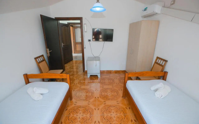 Hotel Ambasador