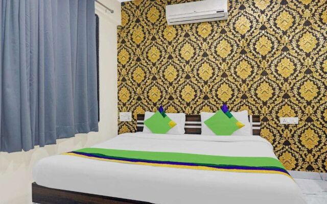 Treebo Trend Emerald Tree Chakan