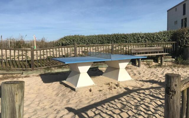 Joli T2 bord de mer parking piscine