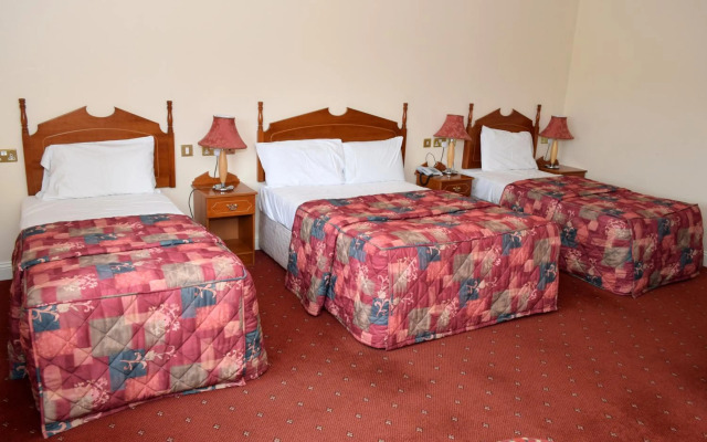 The Rhu Glenn Hotel