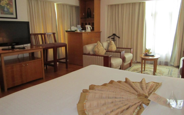 First Hotel – Guest Rooms – Ho Chi Minh City