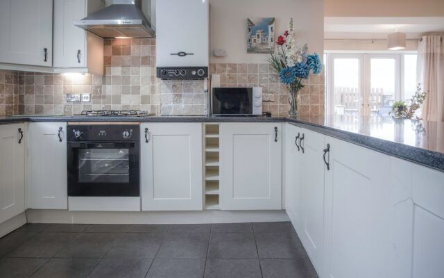 Sea Breeze Apt 3 - 2 Bed - Horton Beach