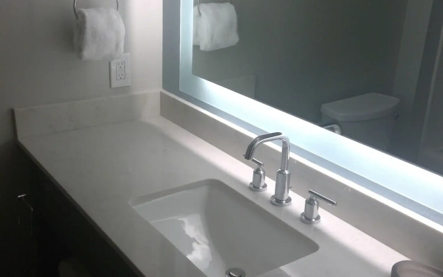 SureStay Plus Hotel by Best Western Highland Poughkeepsie