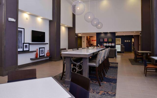 Hampton Inn & Suites Albany-East Greenbush