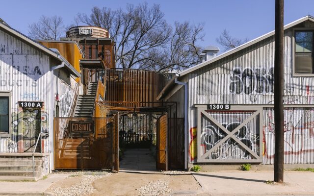 Sonder by Marriott Bonvoy East 5th Apartments East Austin