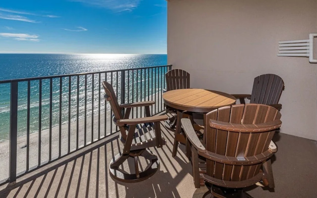 Phoenix X 1412 2 Bedroom Condo