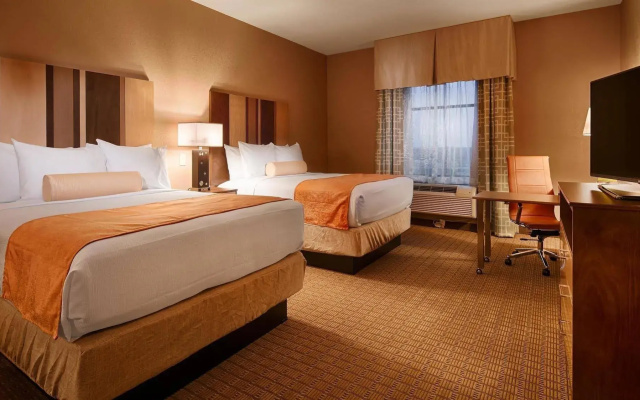 Best Western Plus Flatonia Inn