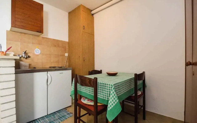 Studio Studio mit Terrasse und Internet