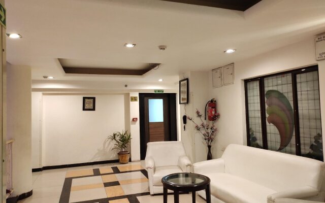 Hotel Pushpak
