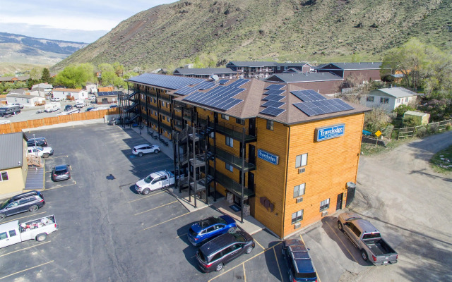 Travelodge by Wyndham Gardiner Yellowstone Park North