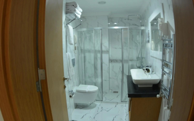Haldi Hotel