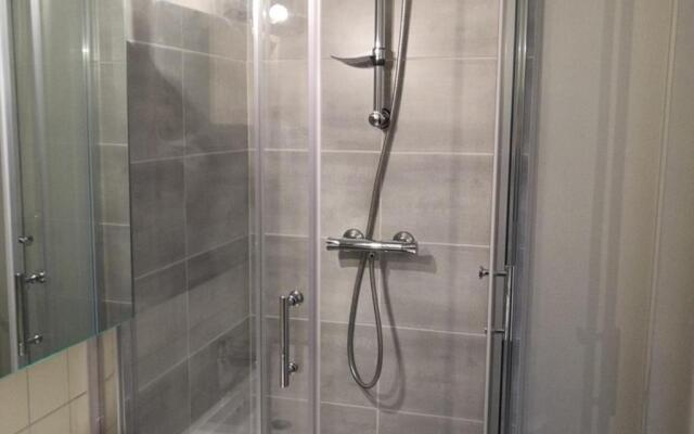 Appartement La Roche-Posay, 1 pièce, 2 personnes - FR-1-541-53