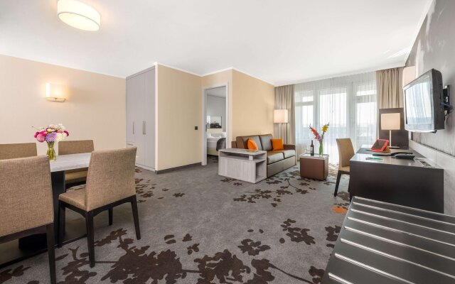 MASEVEN Stuttgart SI-Centrum (ehem. SI-SUITES)