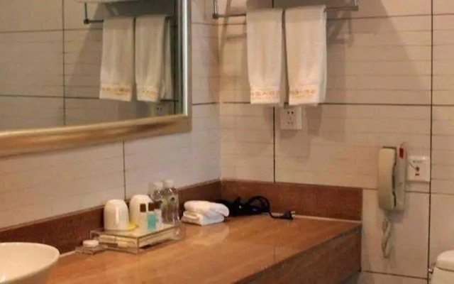 Ningbo Zhougang Grand Hotel