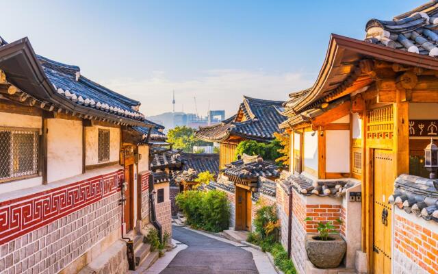 Bukchon Hakminjae Hanok Stay