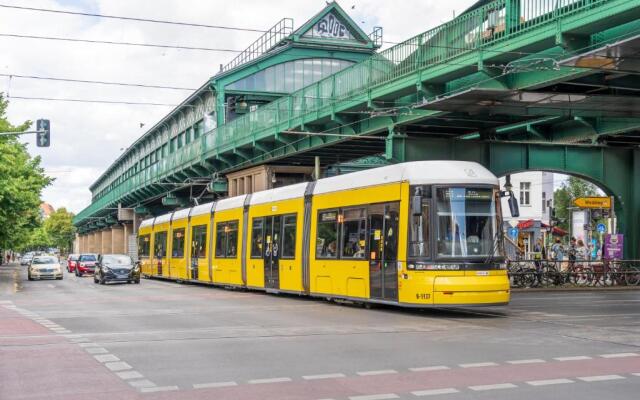 Holiday 33 Apartment S-Bahn Schönhauser Allee