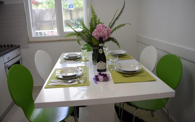 Jele Rooms