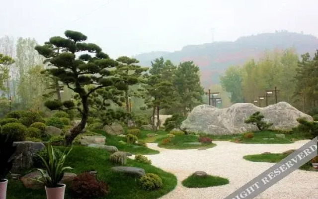 Xinmuyang Hot Spring Hotel
