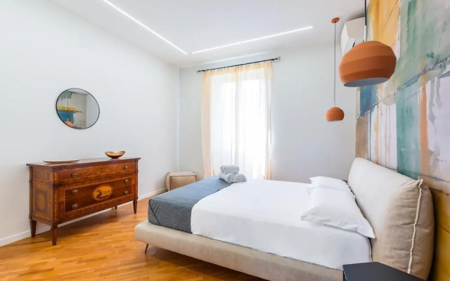 Stanzione Classy Flat at Vomero Central
