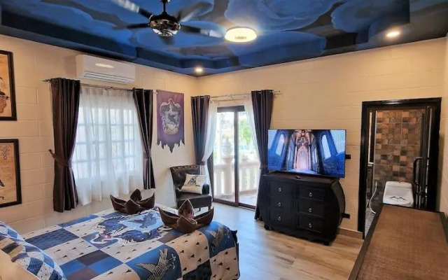 POTTERLAND Luxury Pool Villa