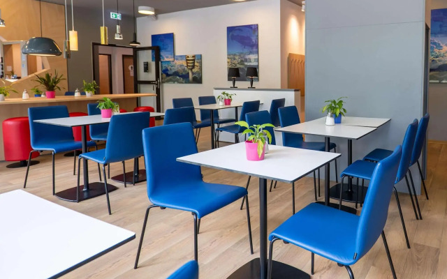 B&B HOTEL Stuttgart-Airport/Messe