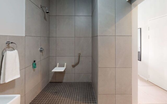 MINT Express Melrose View