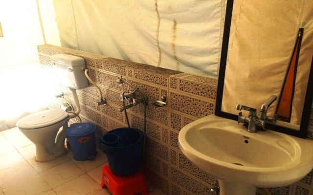 TIH Desert Oasis Camp - Hunder