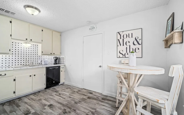 Coastal Connection Hideaway