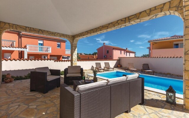Stunning Home in Betiga With Wifi and 3 Bedrooms